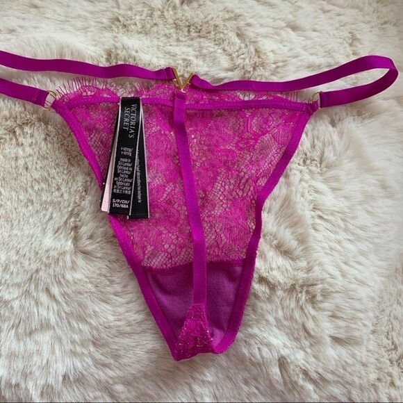 XS Victoria's Secret Love V-String Very Sexy Thong Panty Lace Mesh Underwear - Picture 9 of 10